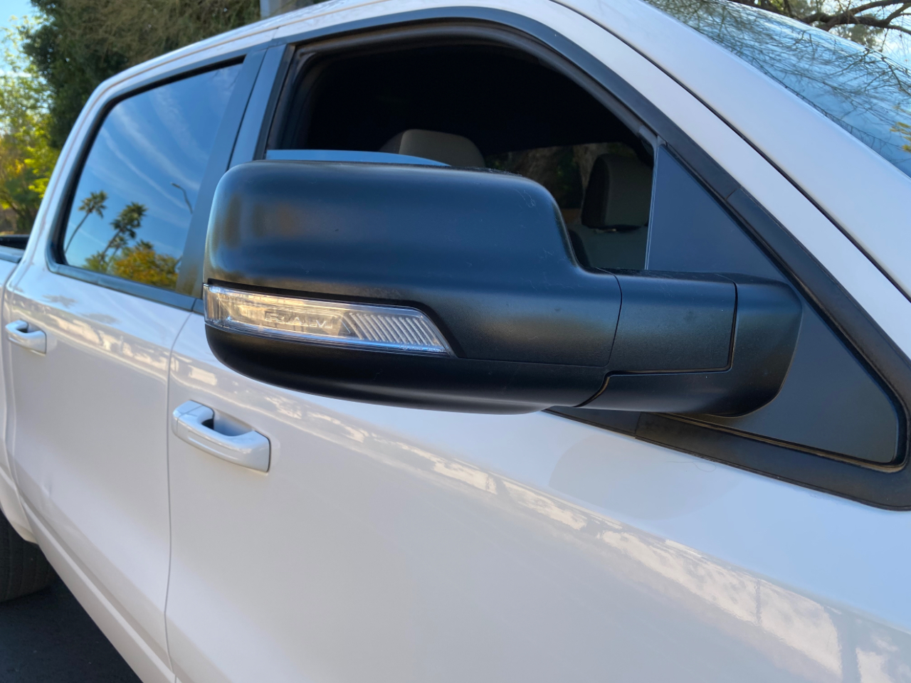 RAM 1500 Big Horn 4x2 Crew Cab 5'7" Box 2021