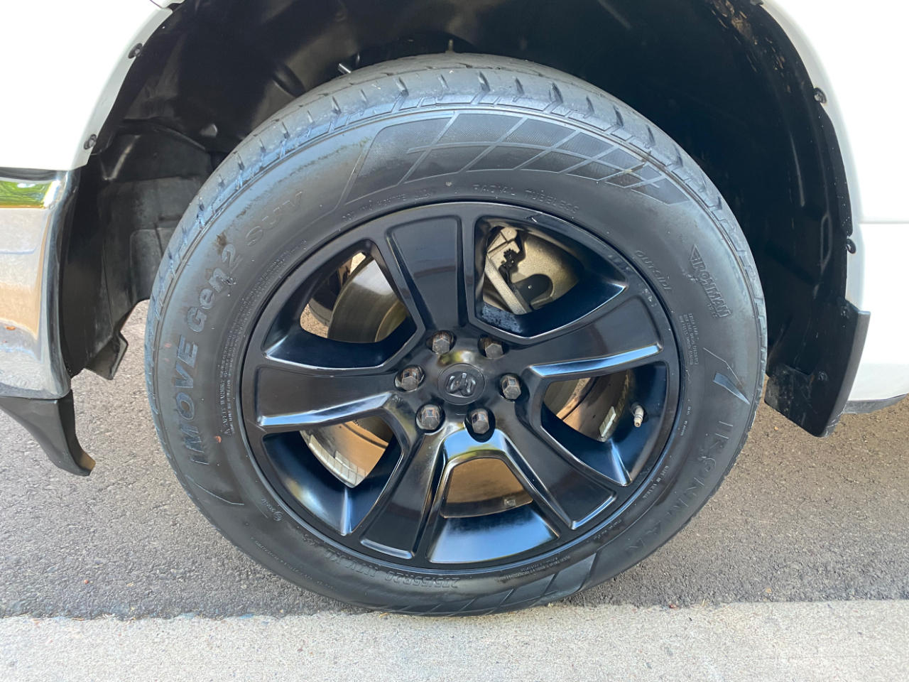 RAM 1500 Big Horn 4x2 Crew Cab 5'7" Box 2021