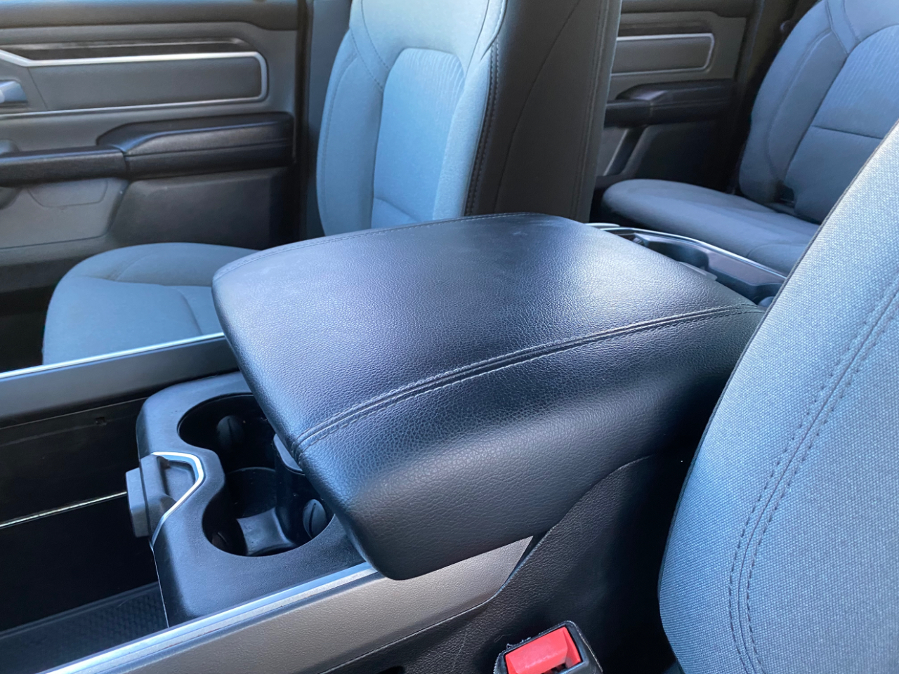 RAM 1500 Big Horn 4x2 Crew Cab 5'7" Box 2021