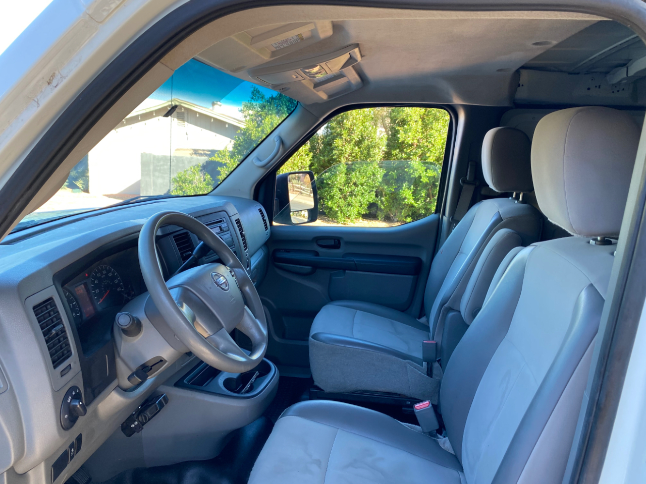 Nissan NV Standard Roof 1500 V6 S 2016