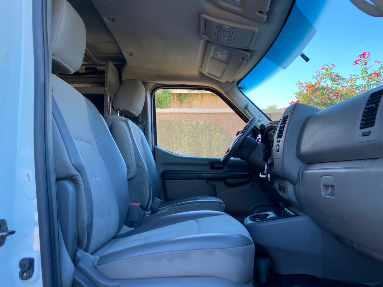 Nissan NV Standard Roof 1500 V6 S 2016