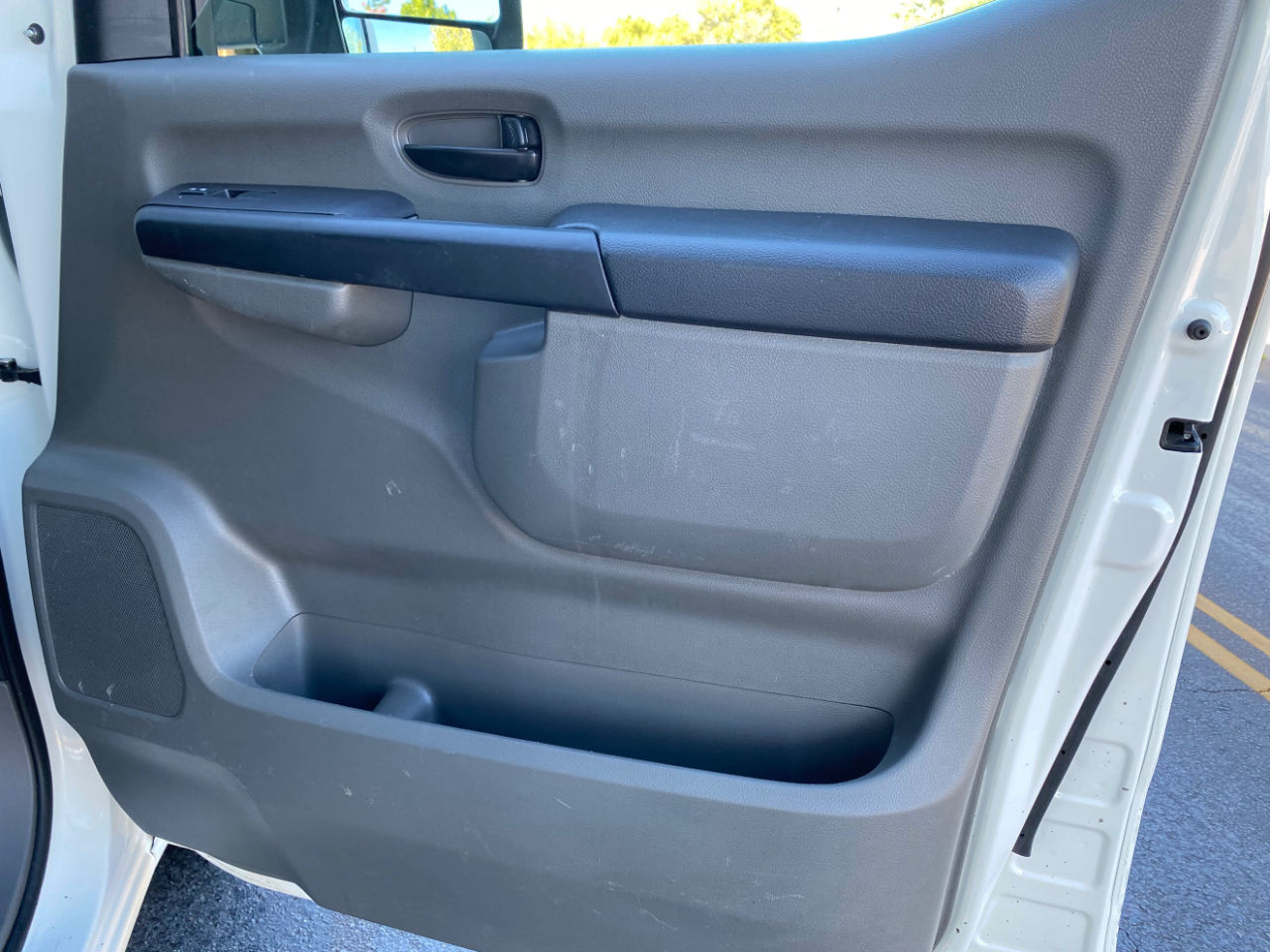 Nissan NV Standard Roof 1500 V6 S 2016