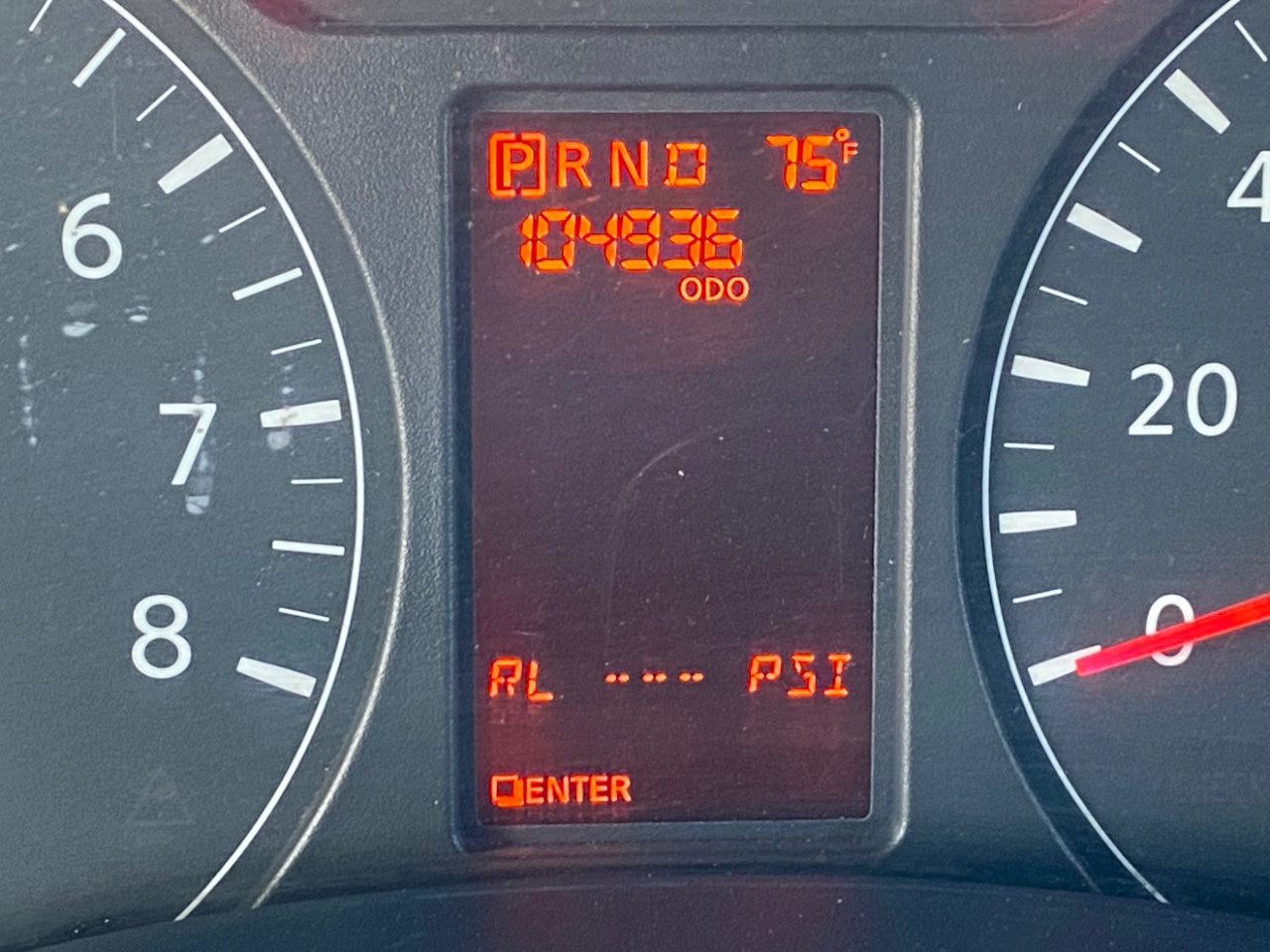 Nissan NV Standard Roof 1500 V6 S 2016