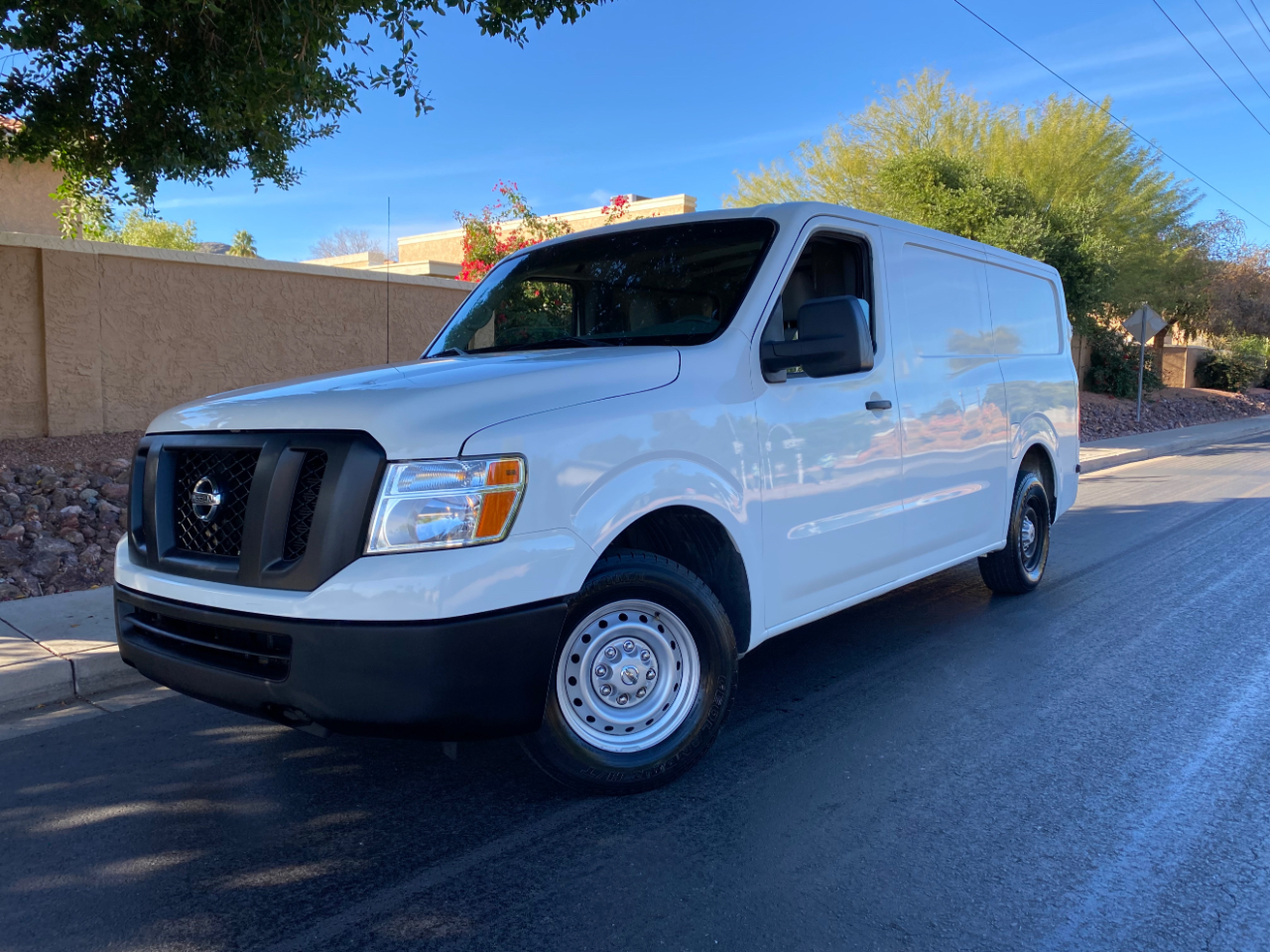 Nissan NV Standard Roof 1500 V6 S 2016