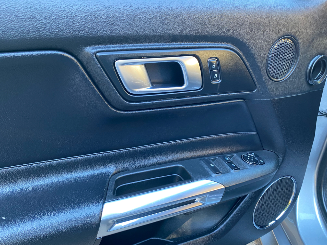 Ford Mustang EcoBoost Convertible 2023