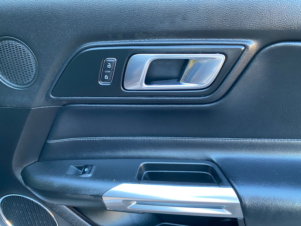 Ford Mustang EcoBoost Convertible 2023