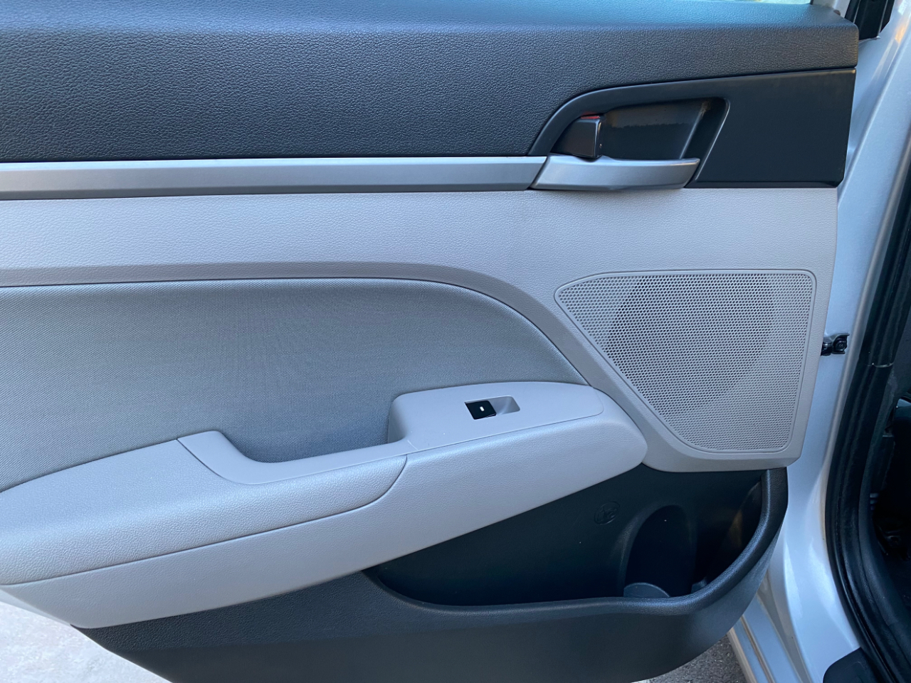 Hyundai Elantra SE 2.0L Auto (Ulsan) *Ltd Avail* 2017