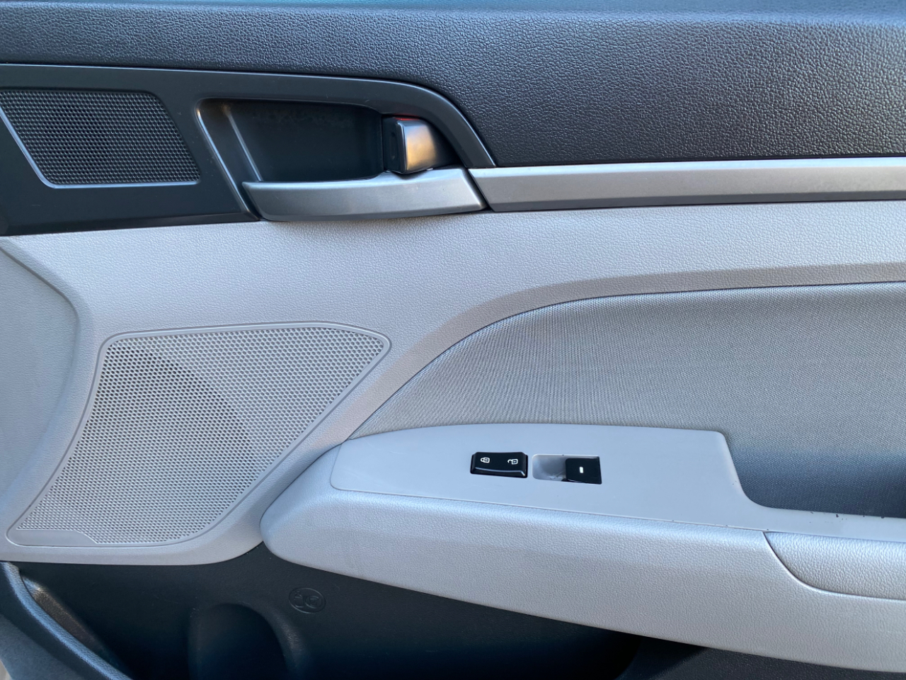 Hyundai Elantra SE 2.0L Auto (Ulsan) *Ltd Avail* 2017