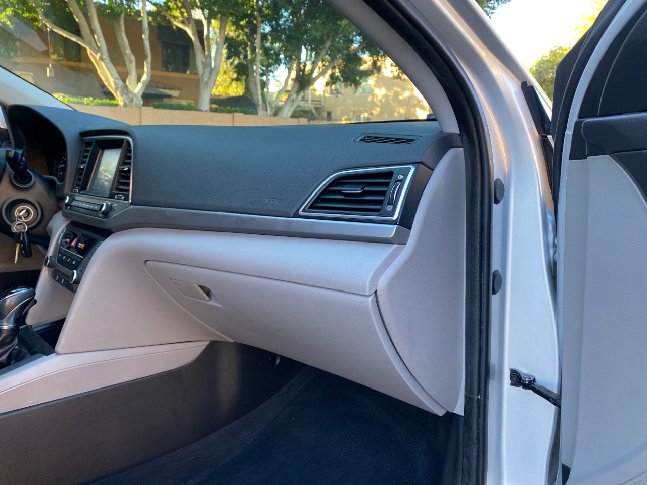 Hyundai Elantra SE 2.0L Auto (Ulsan) *Ltd Avail* 2017