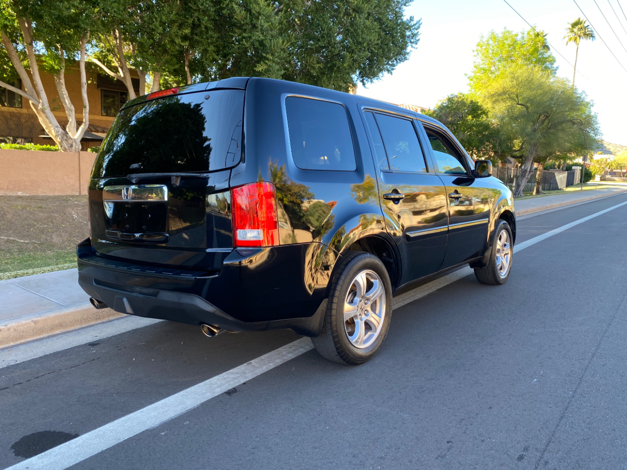 Honda Pilot 2WD 4dr EX-L 2012