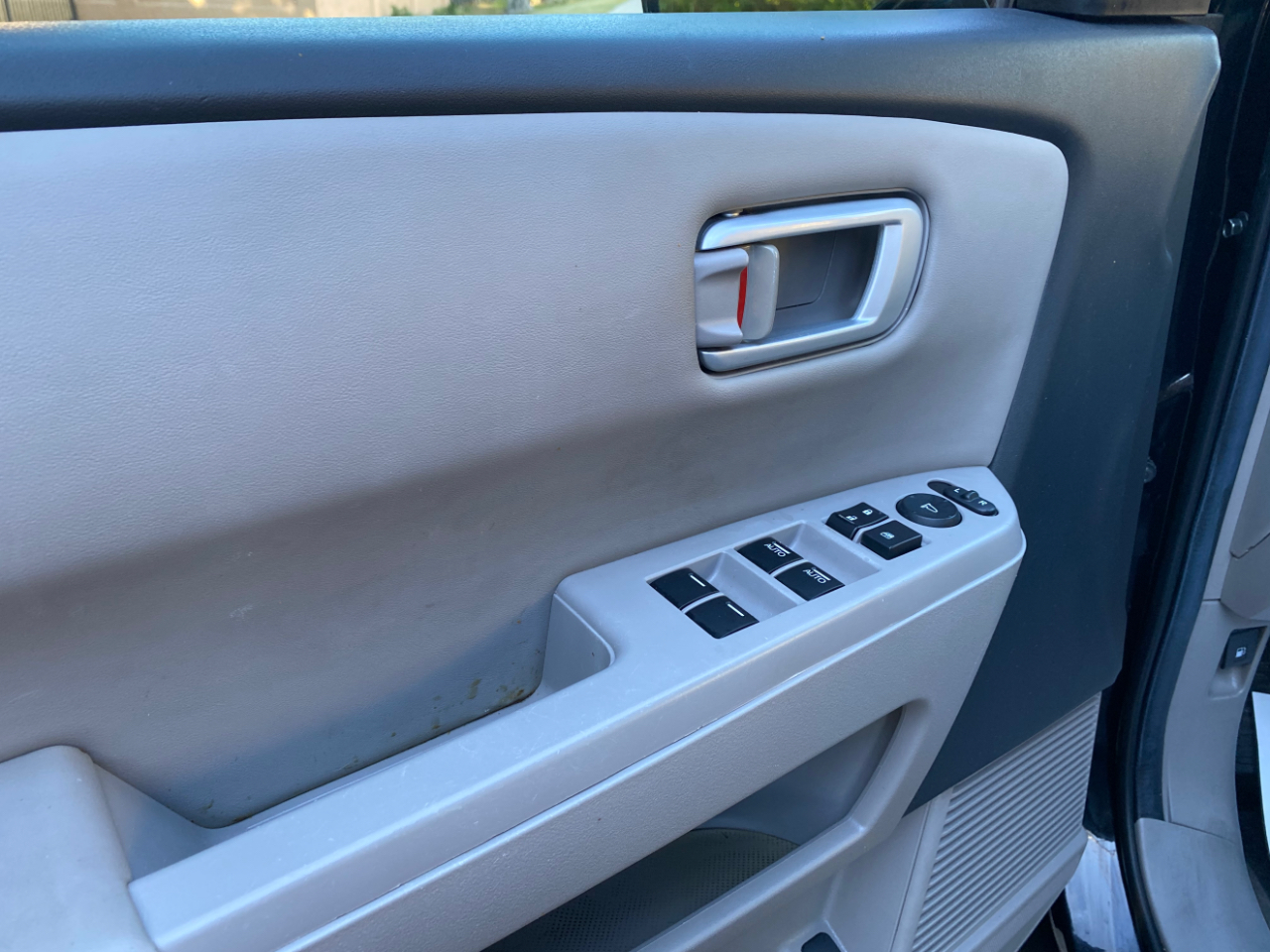 Honda Pilot 2WD 4dr EX-L 2012