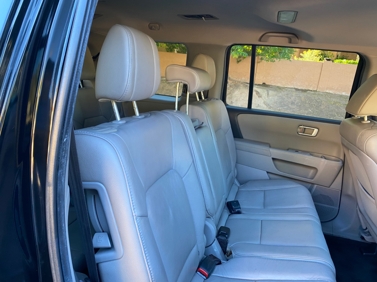 Honda Pilot 2WD 4dr EX-L 2012