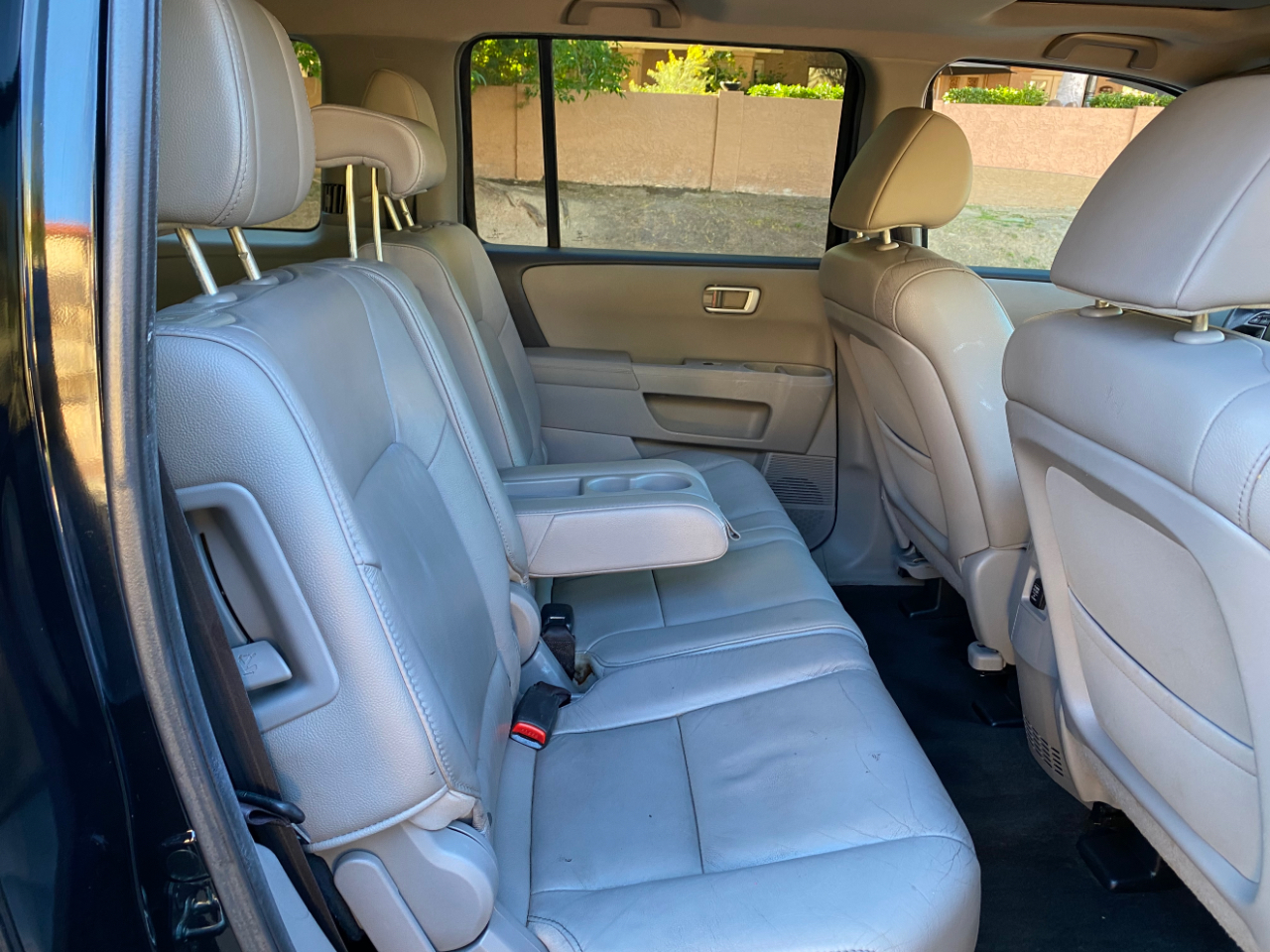 Honda Pilot 2WD 4dr EX-L 2012