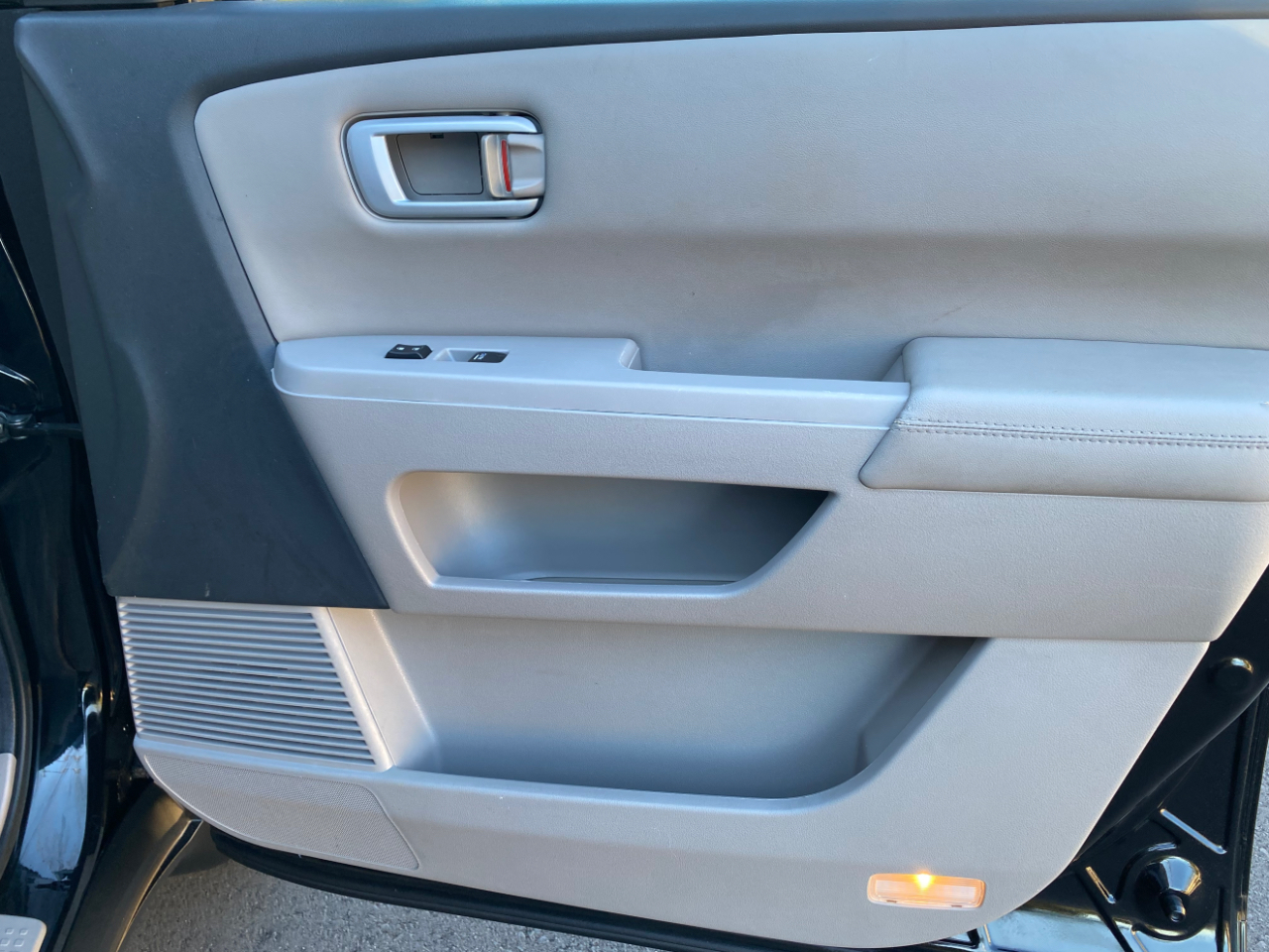 Honda Pilot 2WD 4dr EX-L 2012