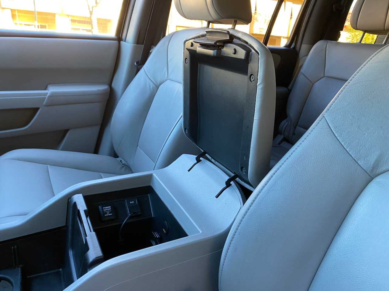 Honda Pilot 2WD 4dr EX-L 2012