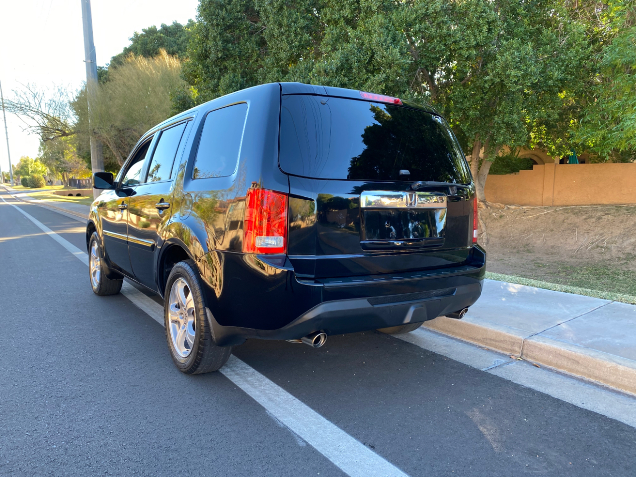 Honda Pilot 2WD 4dr EX-L 2012