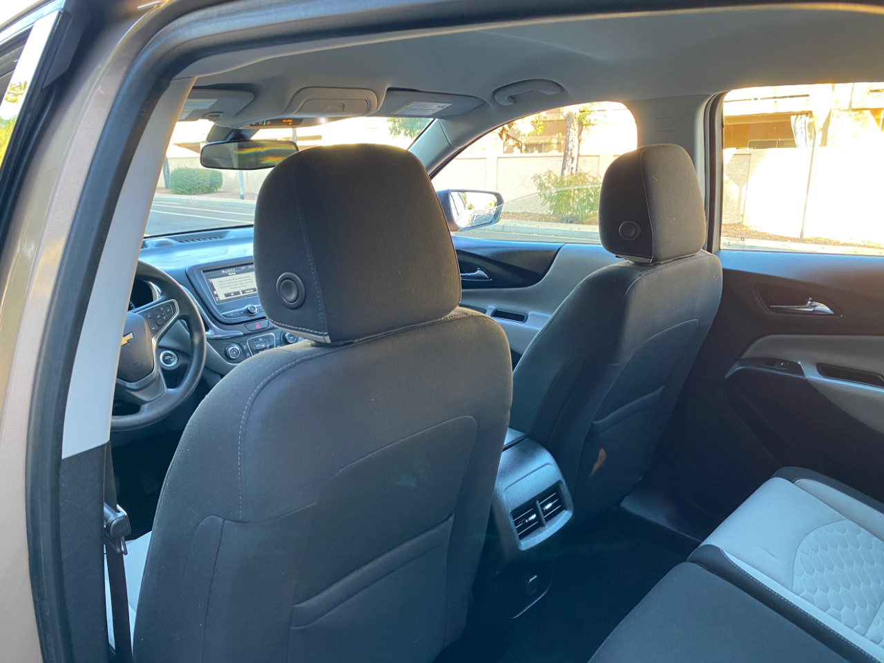 Chevrolet Equinox FWD 4dr LS w/1LS 2018