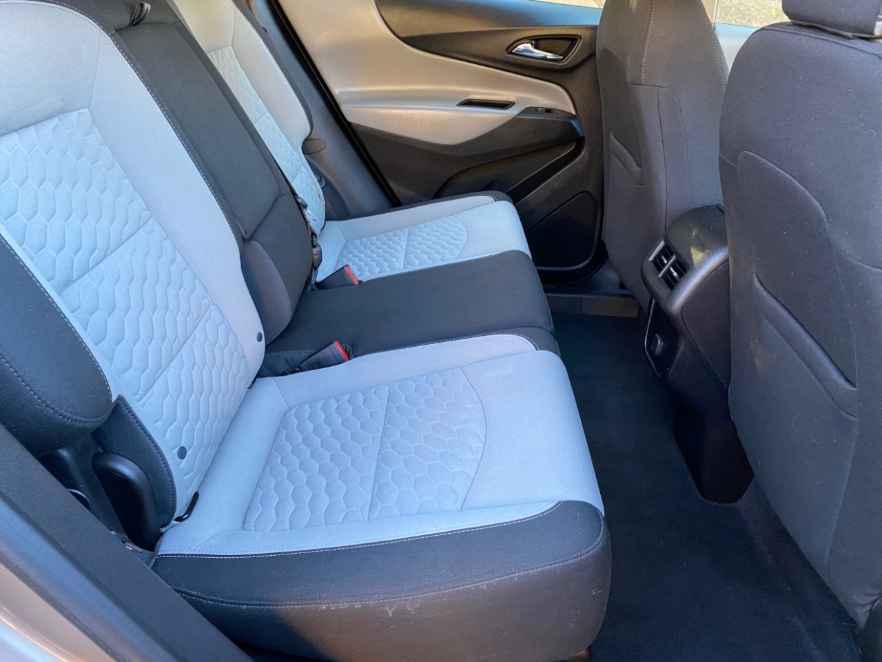 Chevrolet Equinox FWD 4dr LS w/1LS 2018