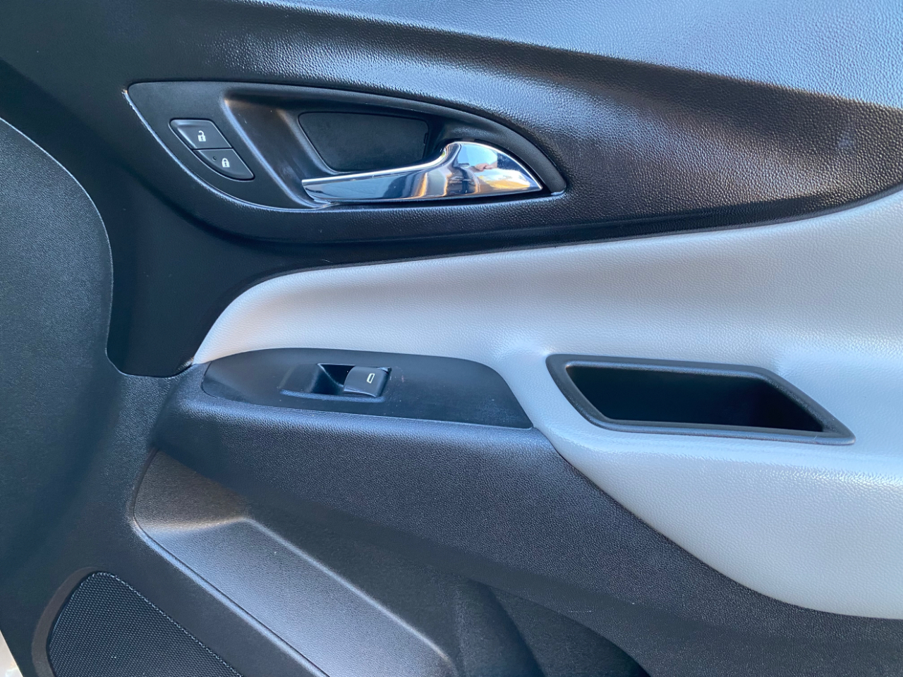 Chevrolet Equinox FWD 4dr LS w/1LS 2018