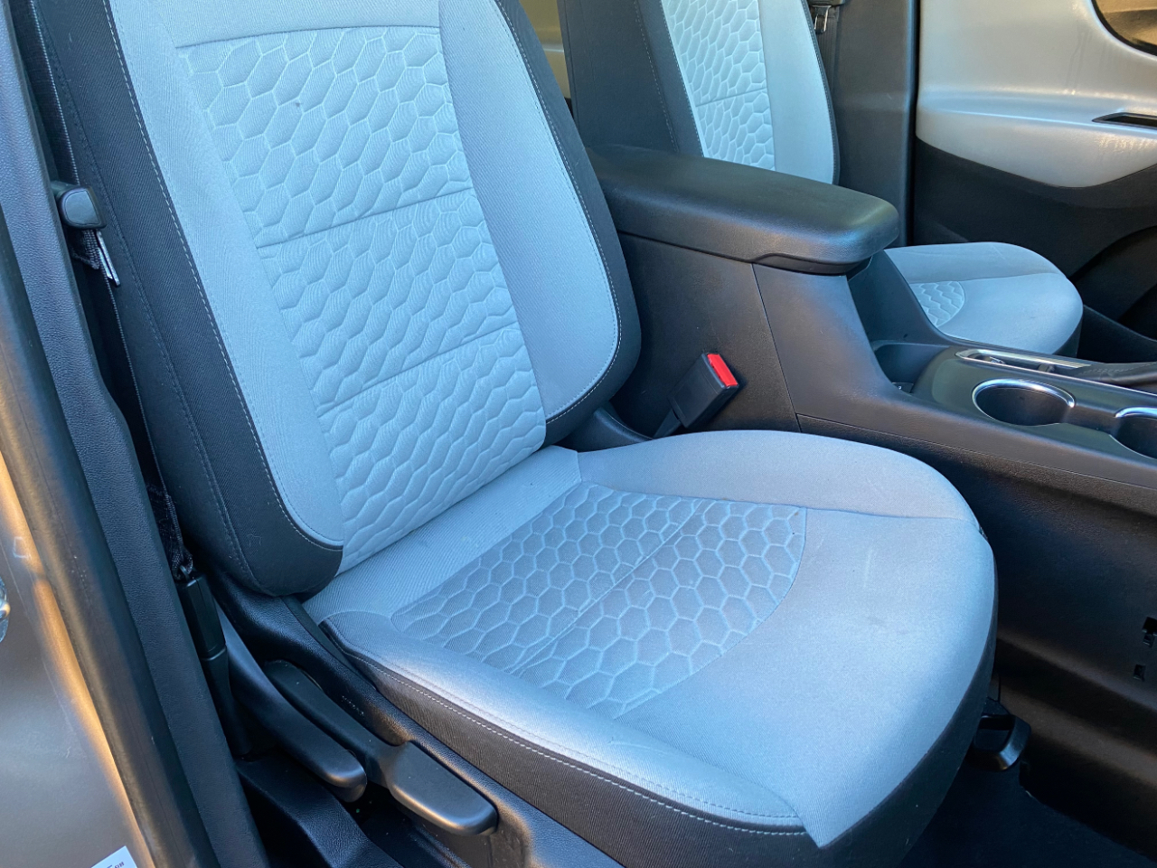 Chevrolet Equinox FWD 4dr LS w/1LS 2018