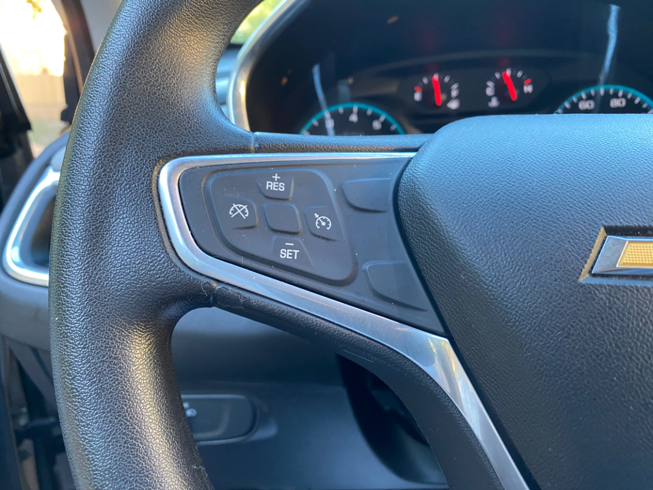 Chevrolet Equinox FWD 4dr LS w/1LS 2018