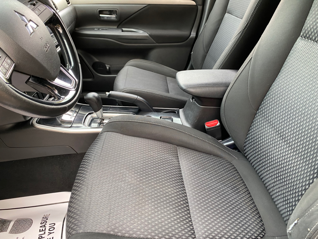 Mitsubishi Outlander ES FWD 2017