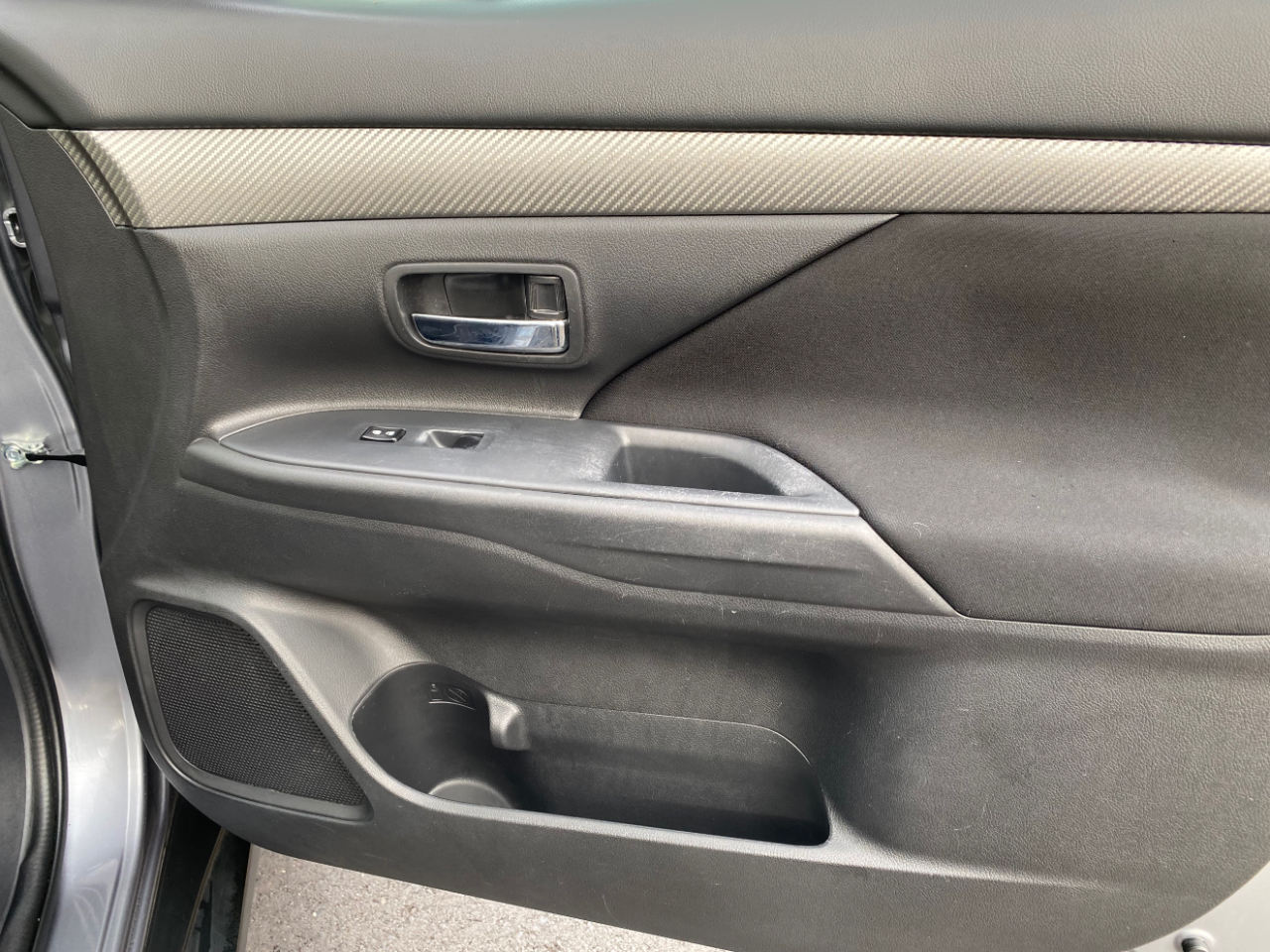 Mitsubishi Outlander ES FWD 2017