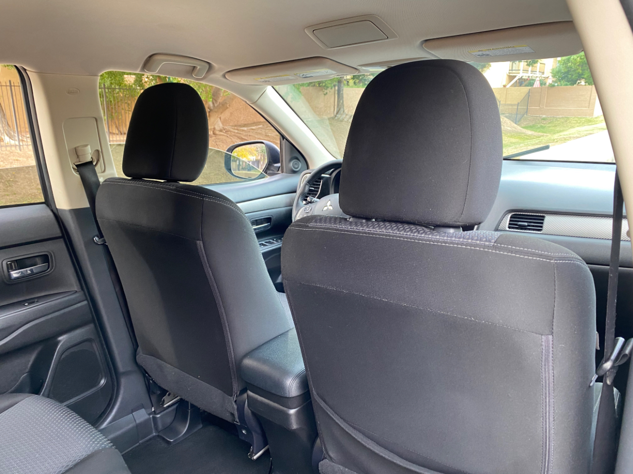 Mitsubishi Outlander ES FWD 2017