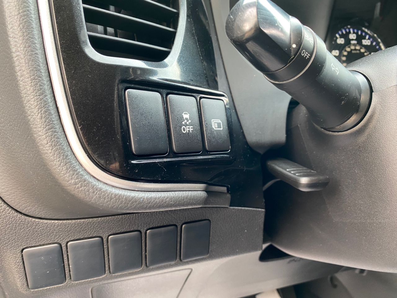 Mitsubishi Outlander ES FWD 2017