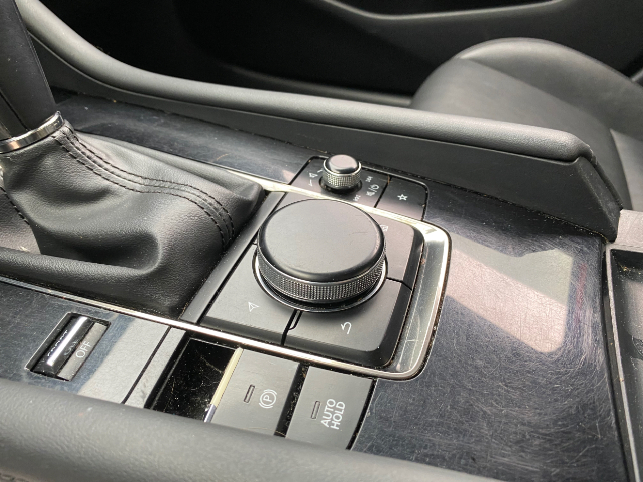 Mazda Mazda3 Sedan FWD w/Preferred Pkg 2019