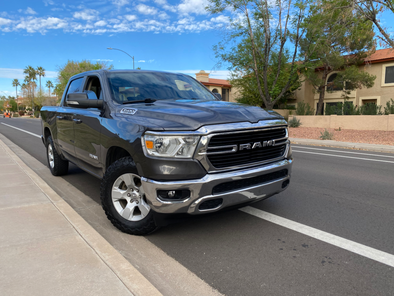 RAM 1500 Big Horn 4x2 Crew Cab 5'7" Box 2021