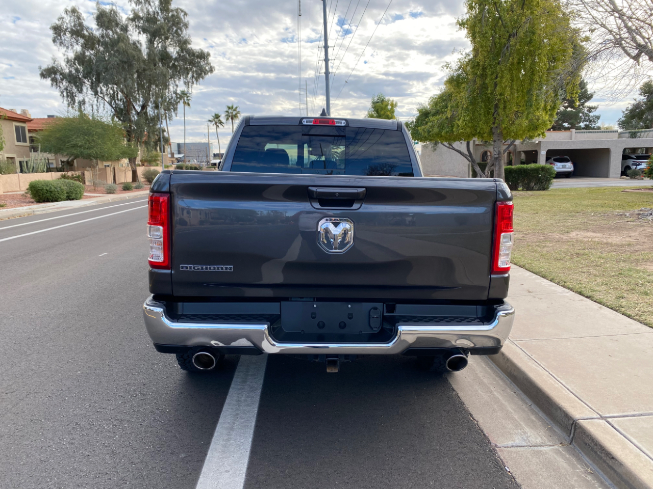 RAM 1500 Big Horn 4x2 Crew Cab 5'7" Box 2021