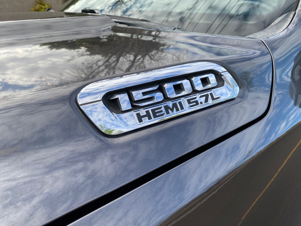 RAM 1500 Big Horn 4x2 Crew Cab 5'7" Box 2021