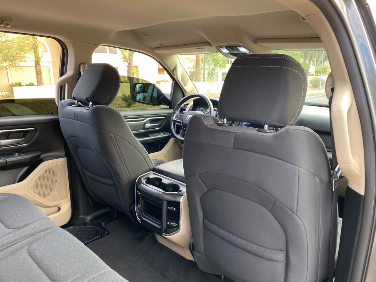 RAM 1500 Big Horn 4x2 Crew Cab 5'7" Box 2021