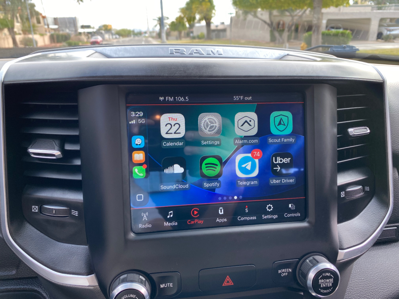 RAM 1500 Big Horn 4x2 Crew Cab 5'7" Box 2021