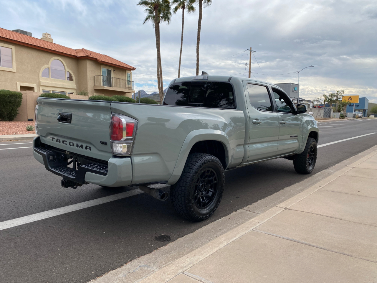 Toyota Tacoma 2WD TRD Sport Double Cab 6' Bed V6 AT (Natl) 2022
