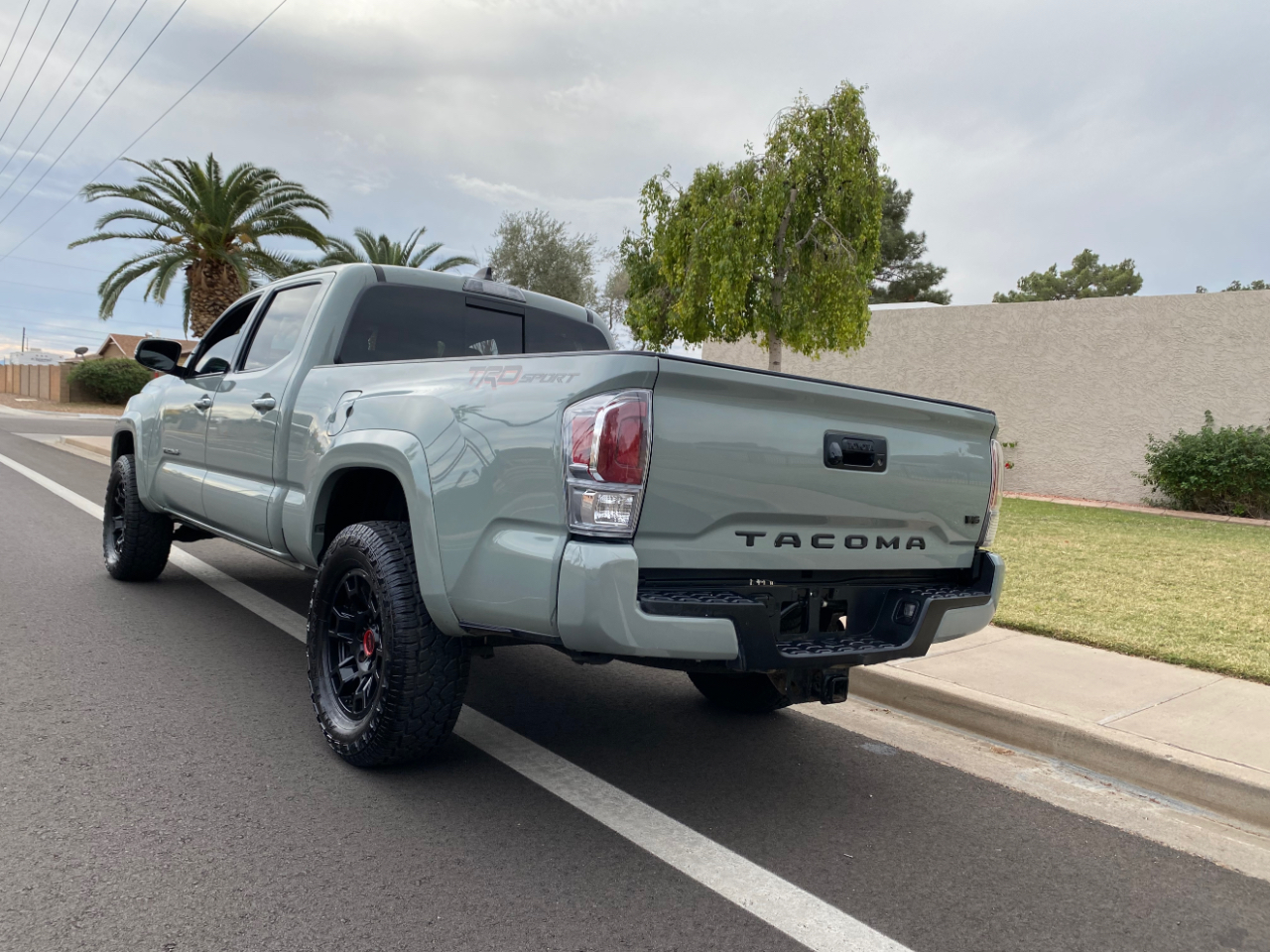 Toyota Tacoma 2WD TRD Sport Double Cab 6' Bed V6 AT (Natl) 2022