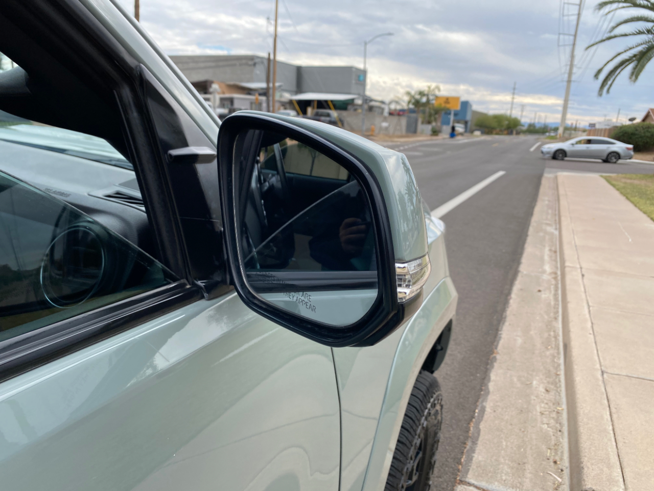 Toyota Tacoma 2WD TRD Sport Double Cab 6' Bed V6 AT (Natl) 2022