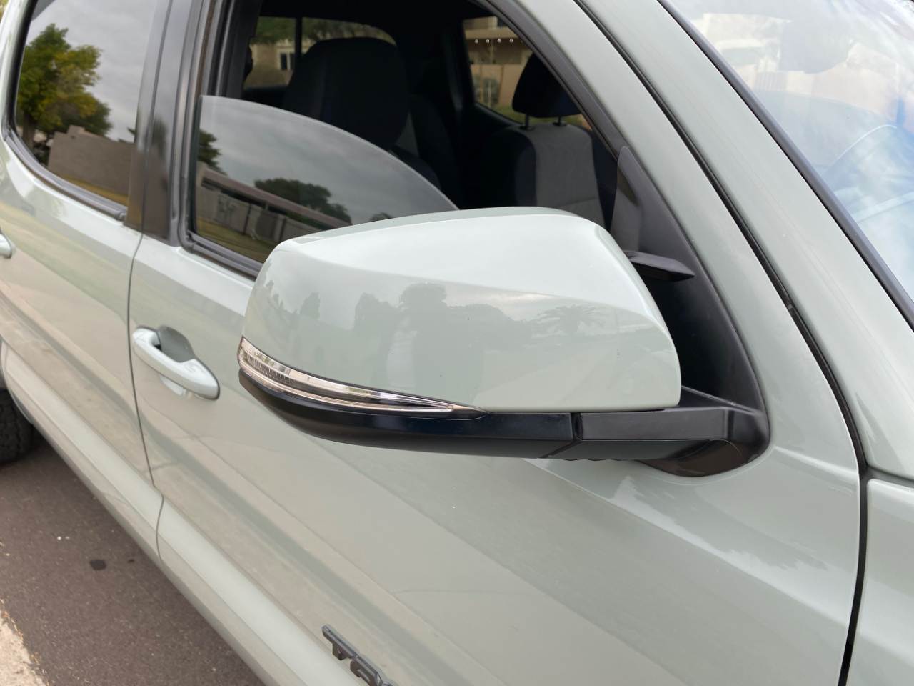 Toyota Tacoma 2WD TRD Sport Double Cab 6' Bed V6 AT (Natl) 2022