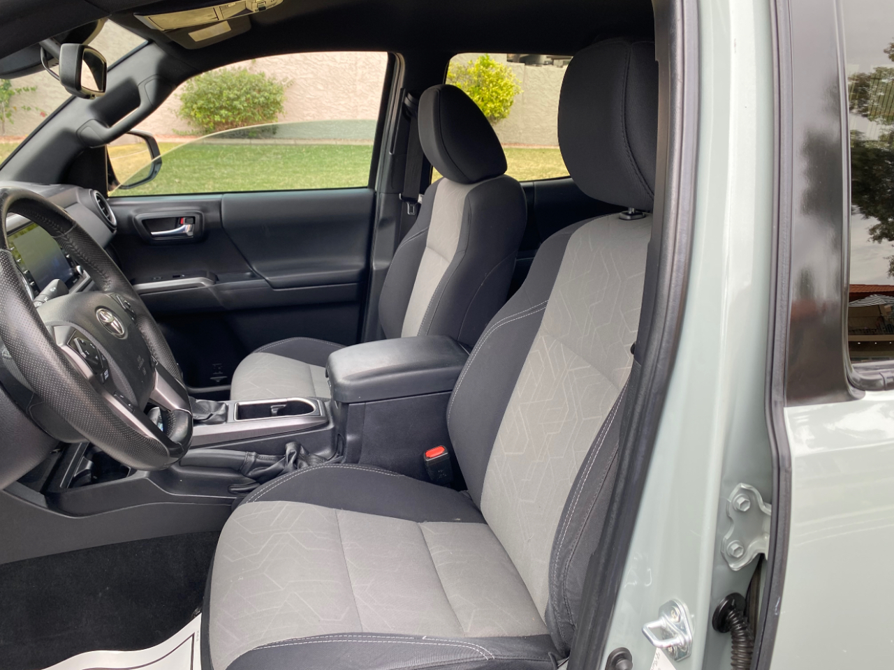 Toyota Tacoma 2WD TRD Sport Double Cab 6' Bed V6 AT (Natl) 2022