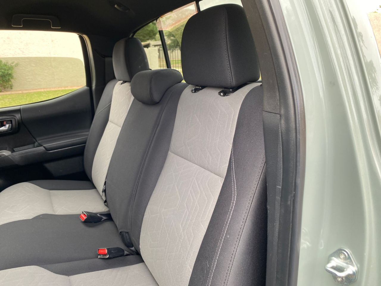 Toyota Tacoma 2WD TRD Sport Double Cab 6' Bed V6 AT (Natl) 2022