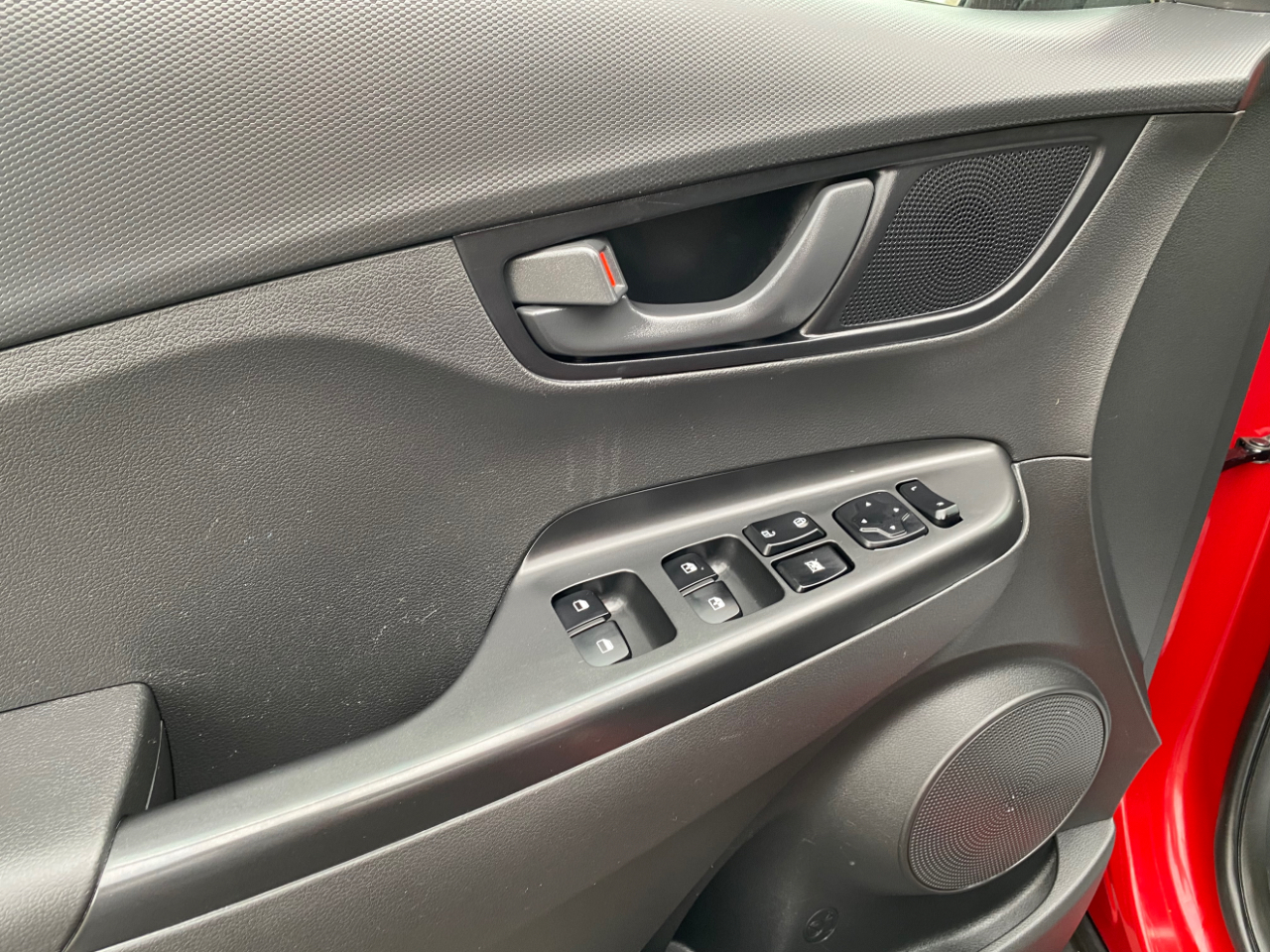 Hyundai Kona SEL Auto AWD 2021