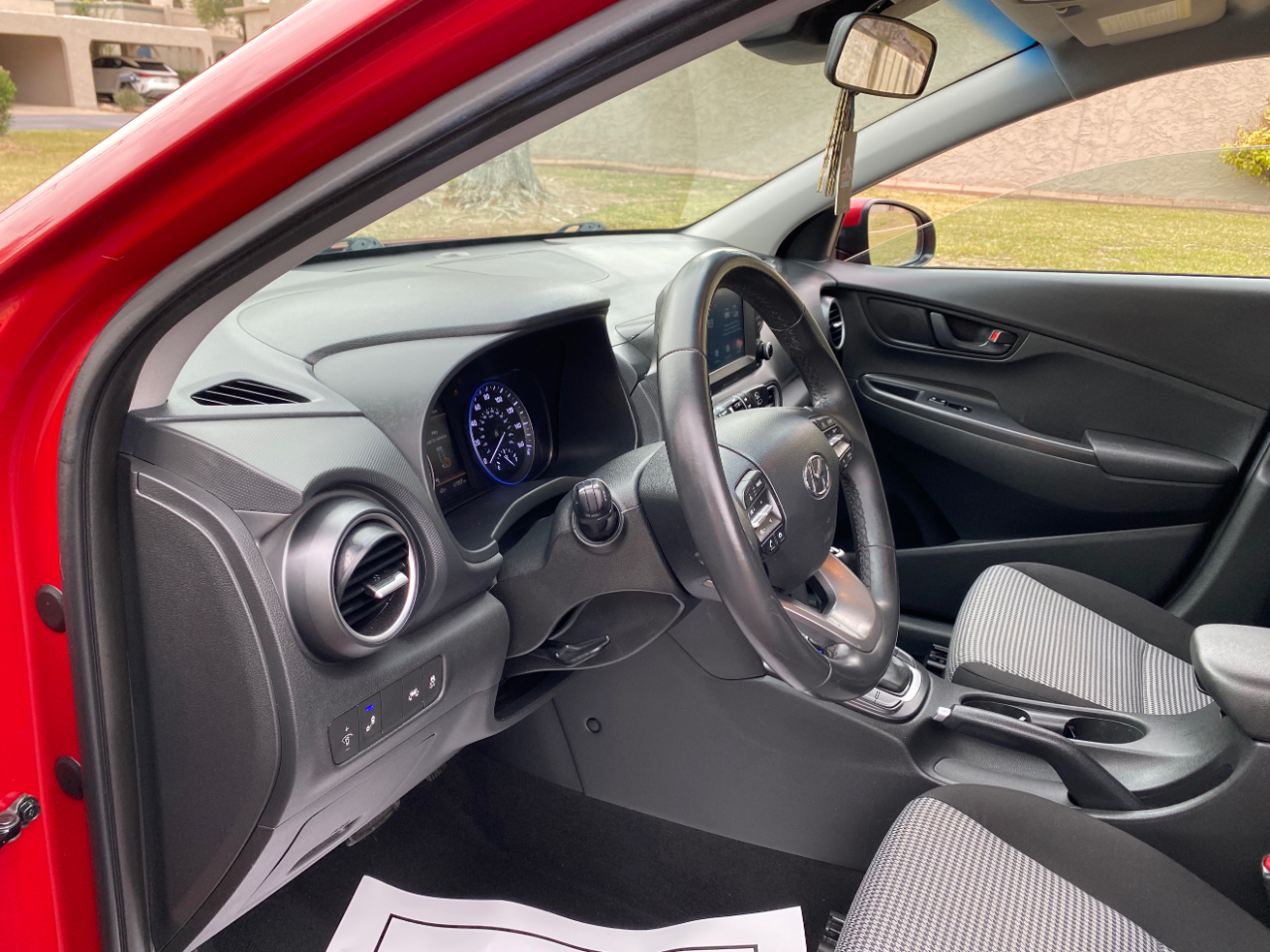 Hyundai Kona SEL Auto AWD 2021