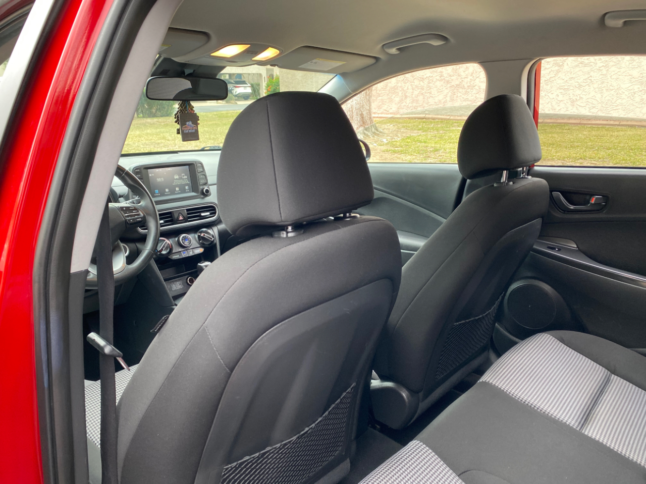 Hyundai Kona SEL Auto AWD 2021