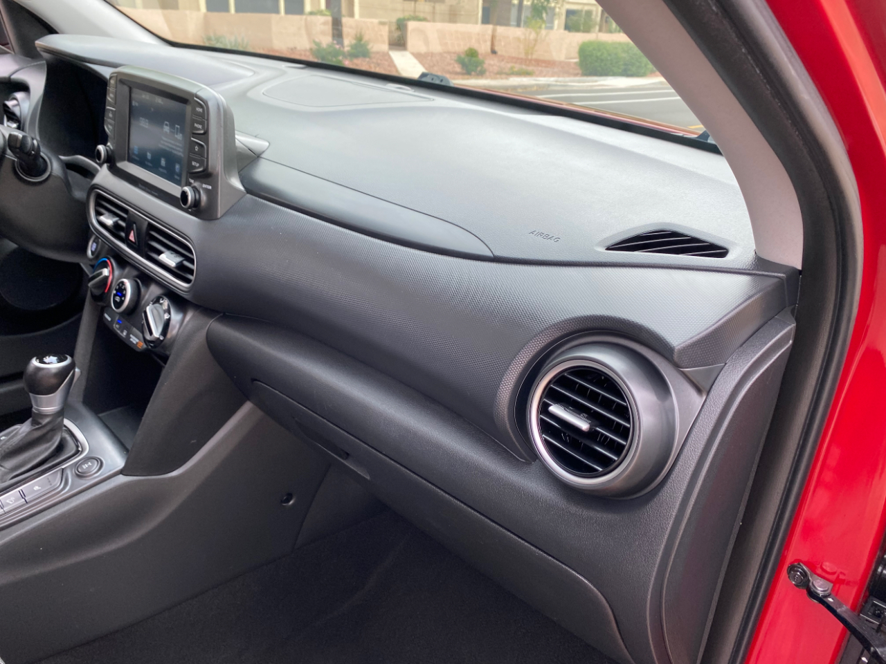 Hyundai Kona SEL Auto AWD 2021