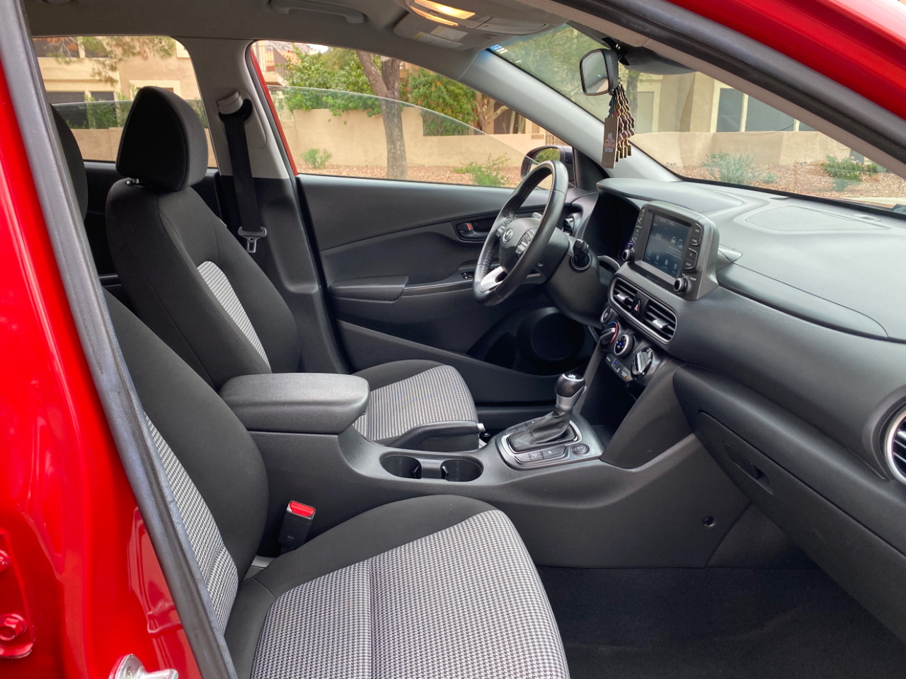 Hyundai Kona SEL Auto AWD 2021