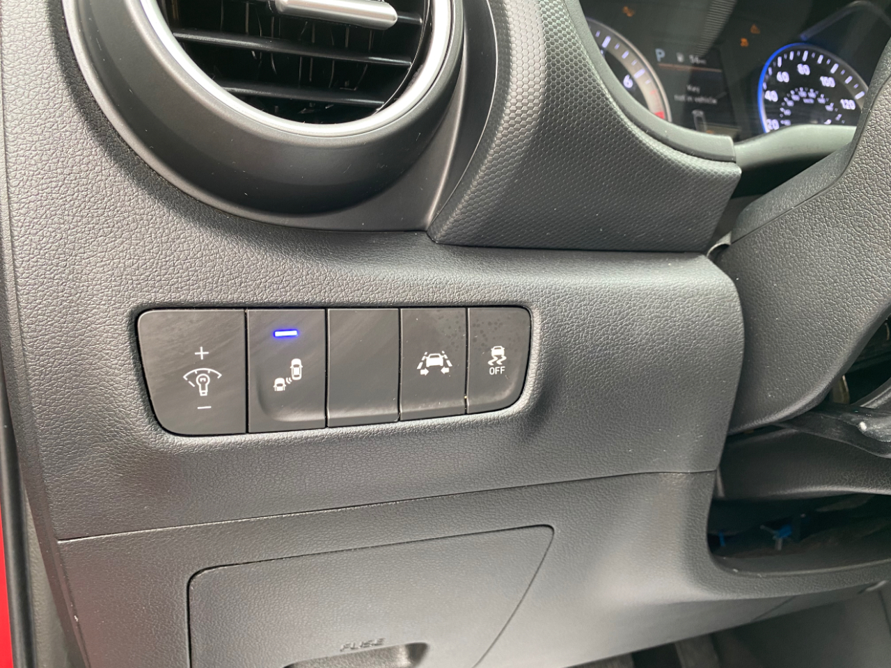 Hyundai Kona SEL Auto AWD 2021