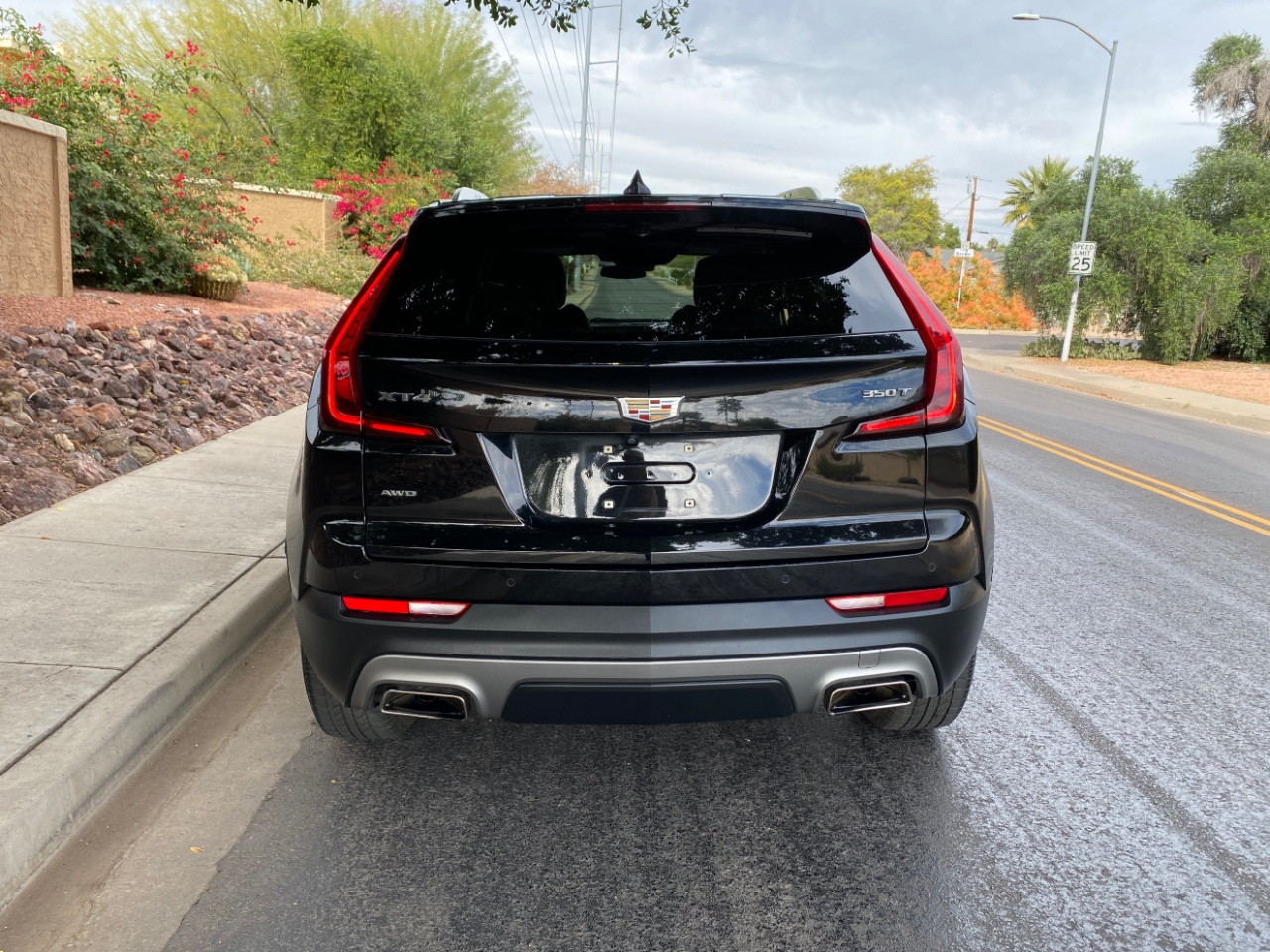 Cadillac XT4 AWD 4dr Premium Luxury 2023