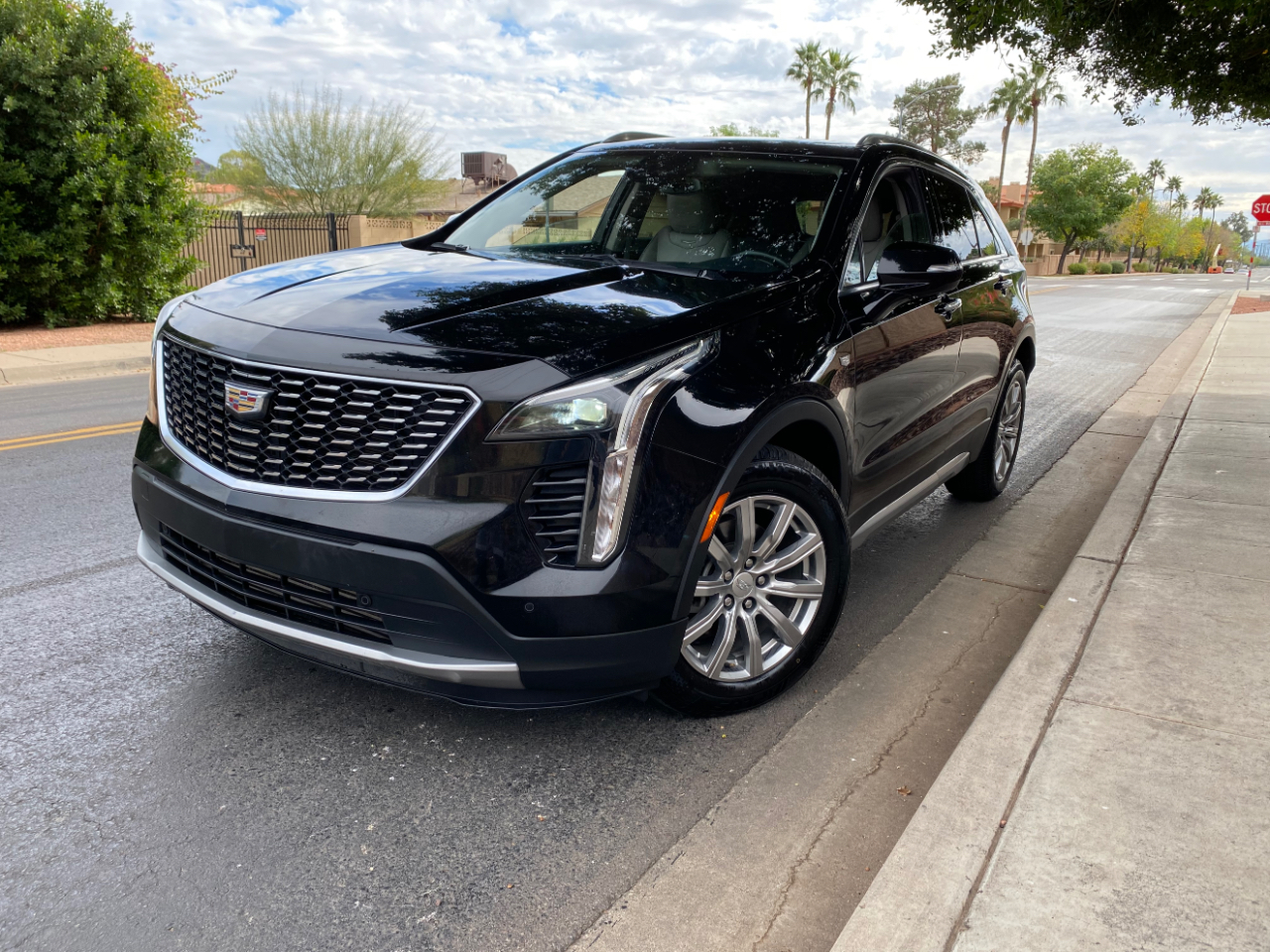 Cadillac XT4 AWD 4dr Premium Luxury 2023