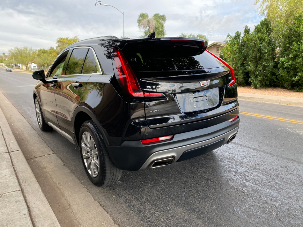 Cadillac XT4 AWD 4dr Premium Luxury 2023